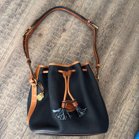 Dooney & Bourke Bucket-Style Bag - Picture 1 of 4